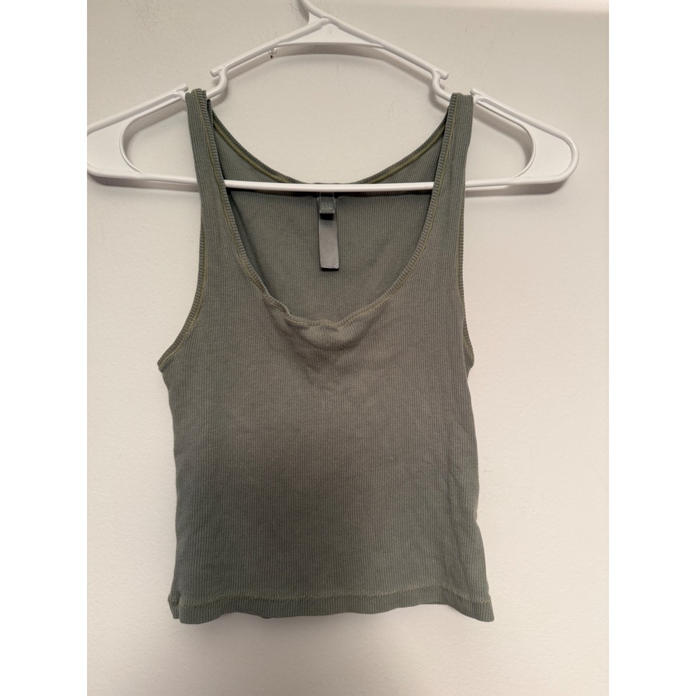 SKIMS Ribbed Scoop Neck Tank Top Sage Green‎ Sleeveless Crop Top Womens Size M